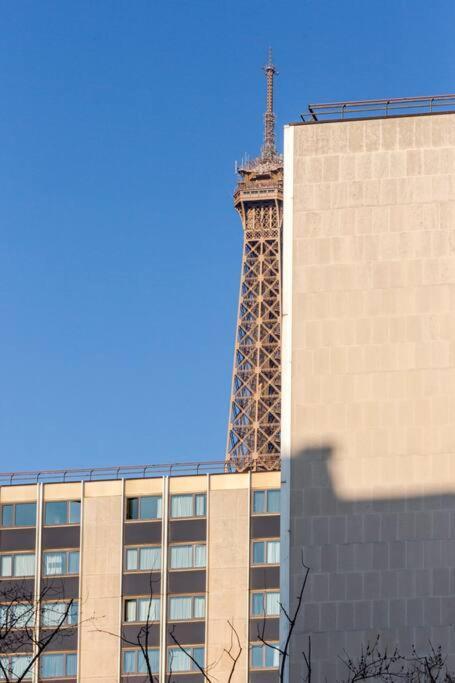 Luxurious 3 Min Walk From Eiffel Tower Lejlighed Paris Eksteriør billede